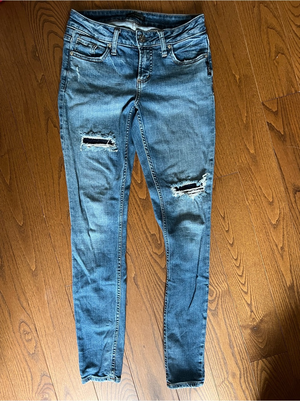 Women’s Distressed Skinny Jeans with lace patch- Blue